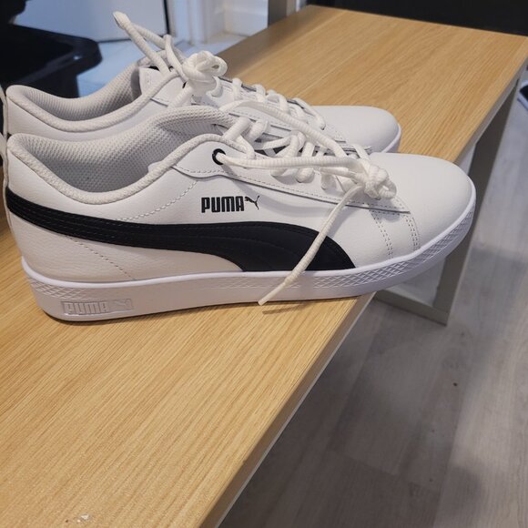 Puma Womens Smash V2 Sneaker White Size 8.5 w - Picture 3 of 4